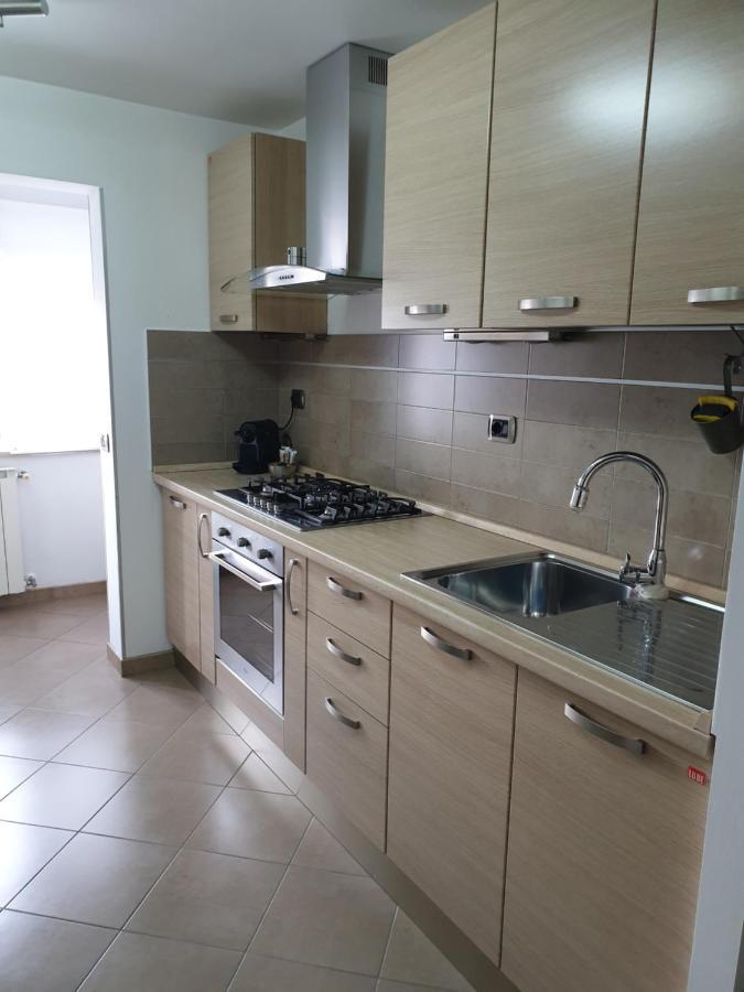 Modern Apartament Фегераш Екстер'єр фото